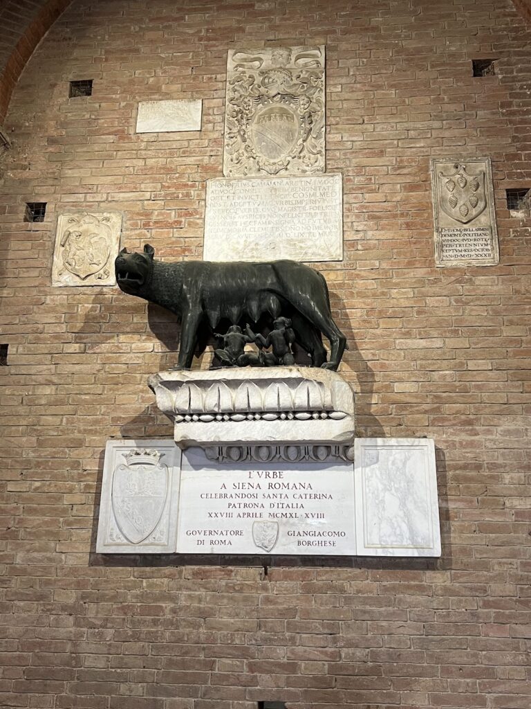 Palazzo Pubblico: Siena’s Medieval Civic Palace in Italy 3 Palazzo Pubblico