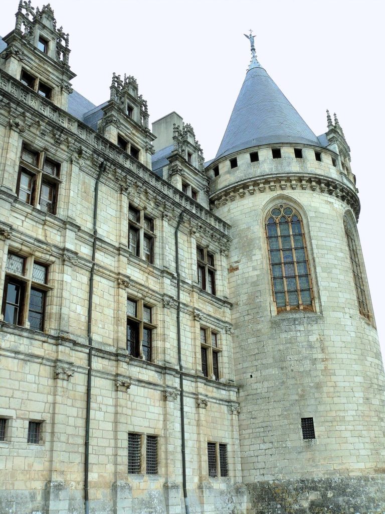 Château de La Rochefoucauld: A Medieval Stronghold and Renaissance Residence in France