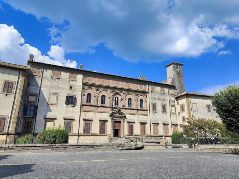Palazzo Altieri (Oriolo Romano): A Mannerist Palace-Villa and Museum in Italy