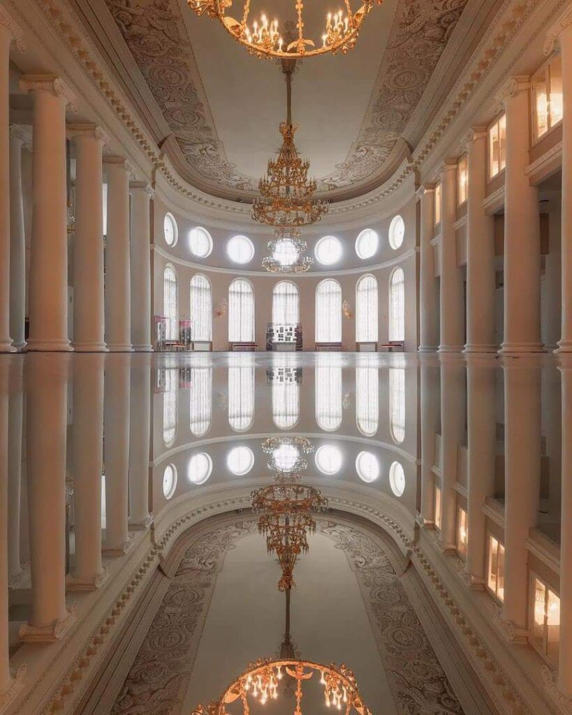Tauride Palace: An Imperial Residence and Centre of Russian Political History 4 Tauride Palace