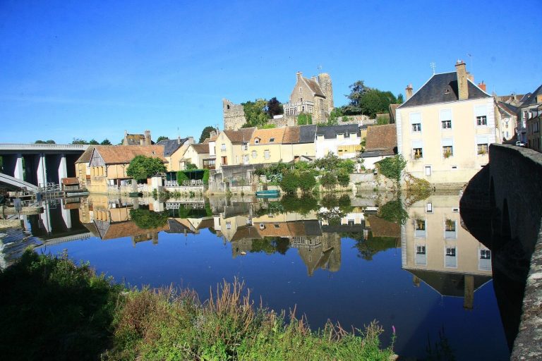 Château de Beaumont-sur-Sarthe: A Medieval Fortress in France