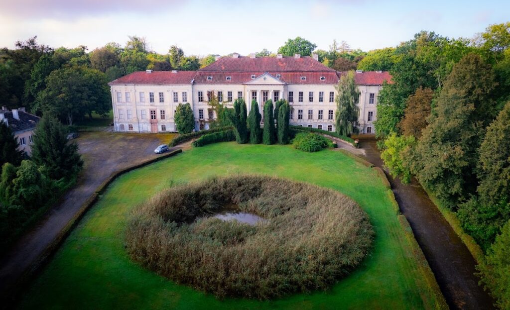 Drogosze Palace