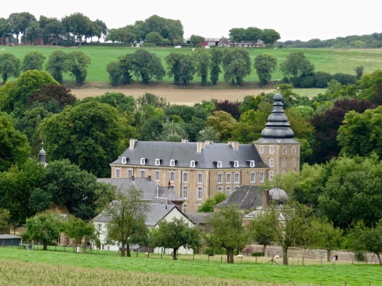Neubourg Castle: A Historic Castle Complex in the Netherlands