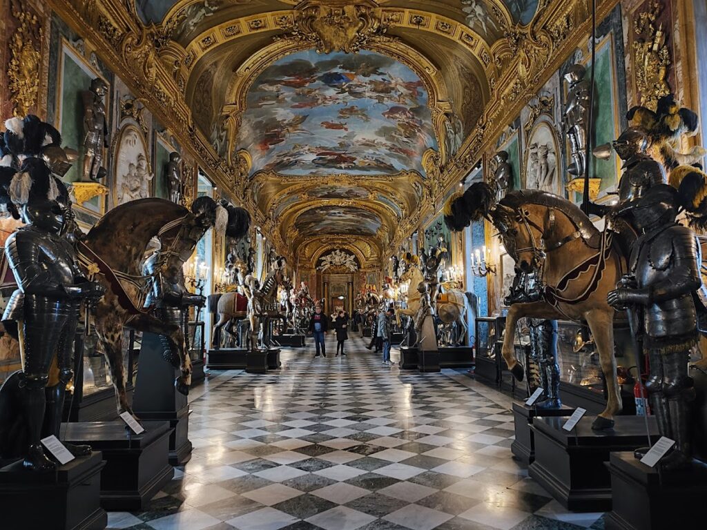 Royal Palace of Turin: Savoyard Court and Royal Residence in Italy 2 Royal Palace of Turin