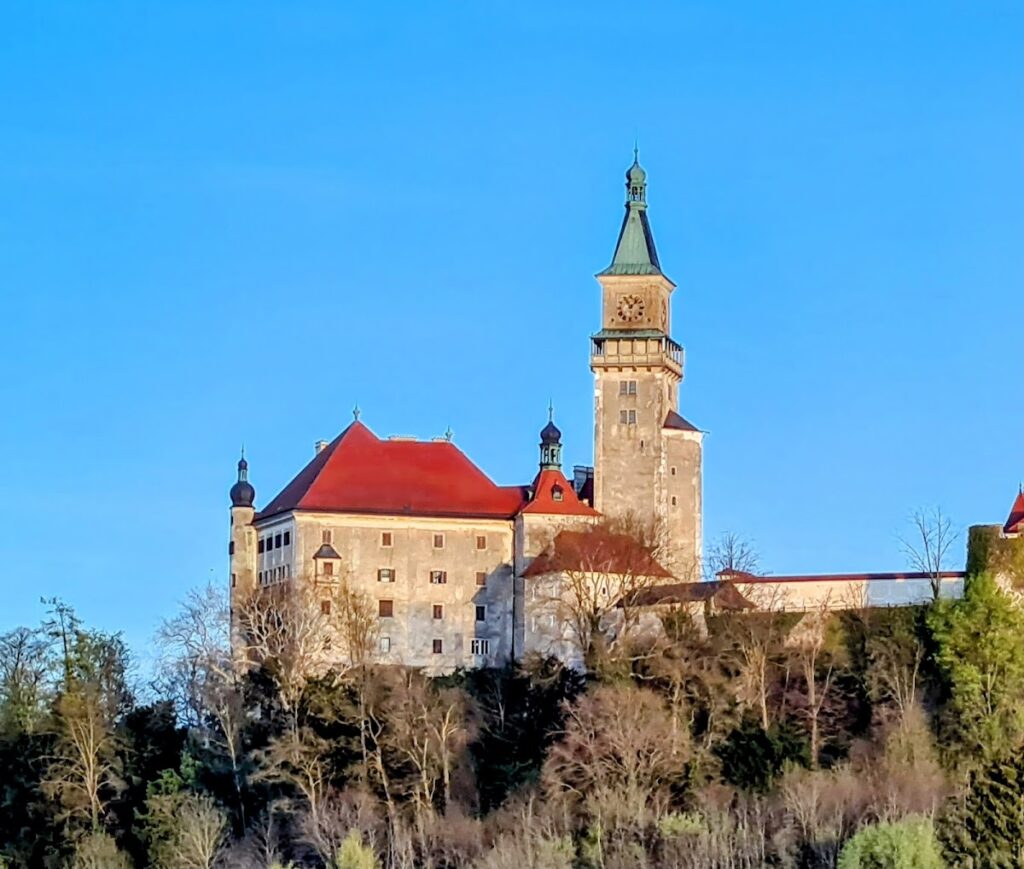 Schloss Wallsee: A Medieval Castle-Palace in Austria 4 Schloss Wallsee