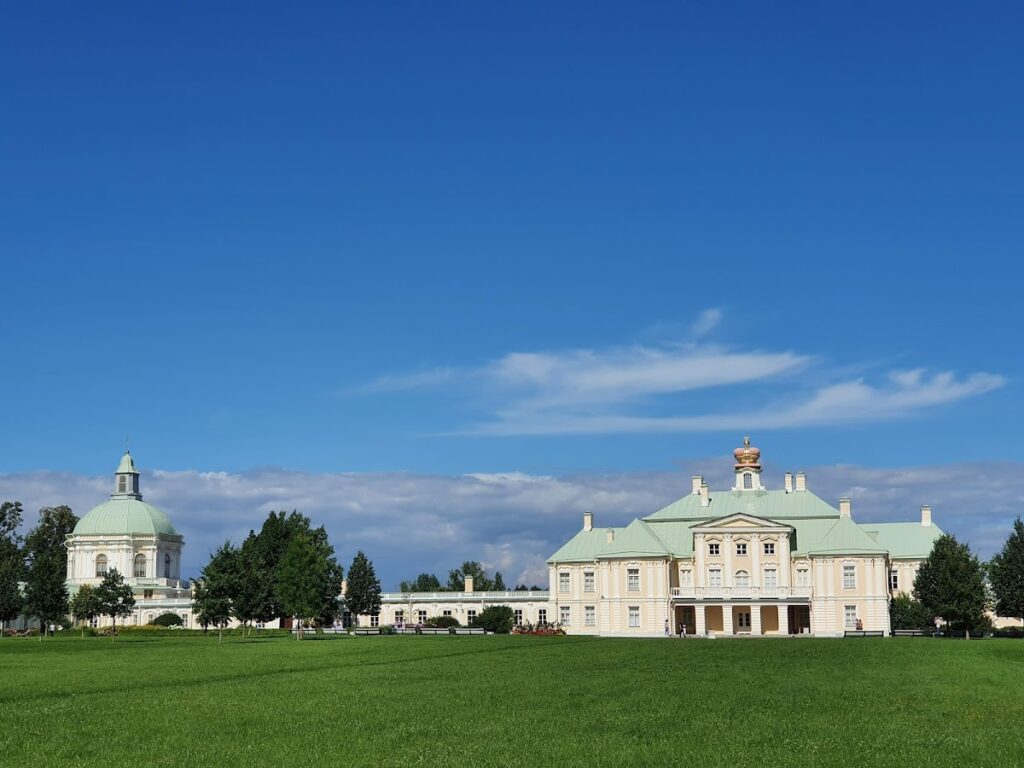 Grand Menshikov Palace in Oranienbaum: A Russian Petrine Baroque Residence 4 Grand Menshikov Palace in Oranienbaum (Russia)