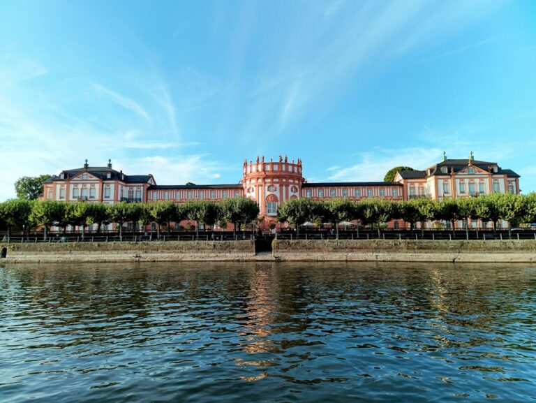 Biebrich Palace: A Baroque Residence on the Rhine