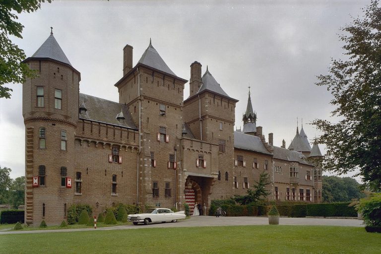 Castle de Haar: A Neo-Gothic Country Residence in the Netherlands