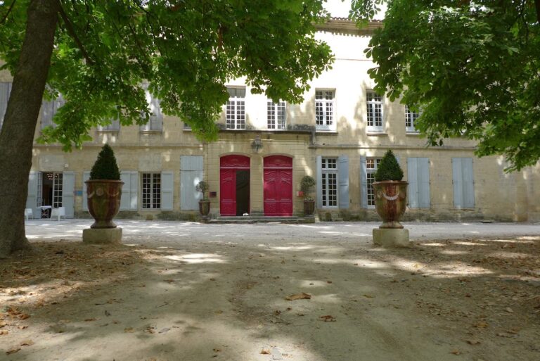 Château des évêques de Montpellier: An Episcopal Residence in Lavérune