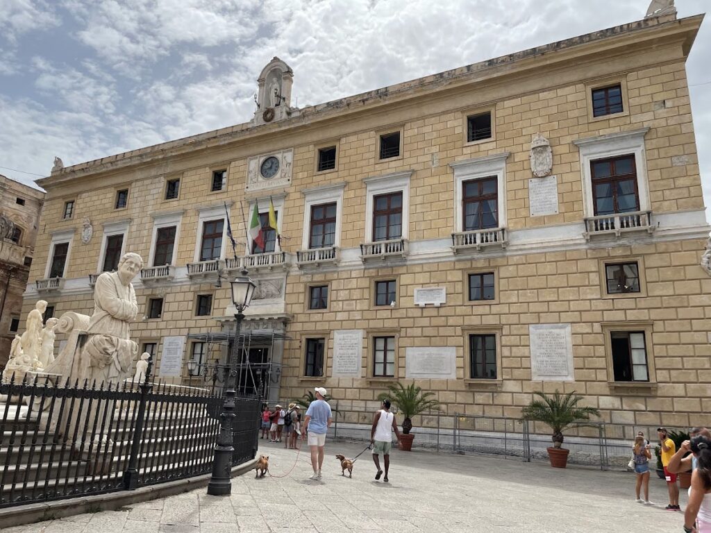 Palazzo Pretorio: Palermo’s Municipal Palace 1 Palazzo Pretorio