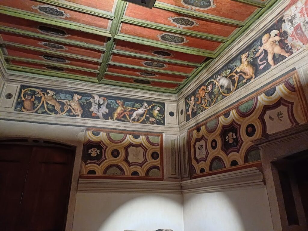 Palazzo della Magnifica Comunità di Fiemme: A Renaissance Palace and Civic Seat in Cavalese 4 Palazzo della Magnifica Comunità di Fiemme