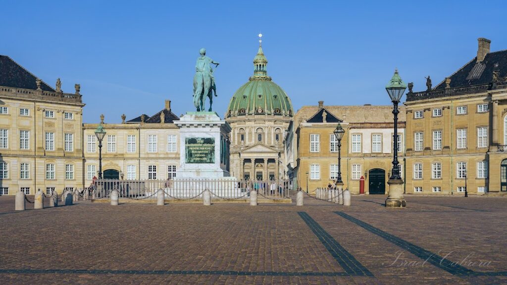 Amalienborg: Royal Residence and Rococo Palace Complex in Copenhagen 2 Amalienborg