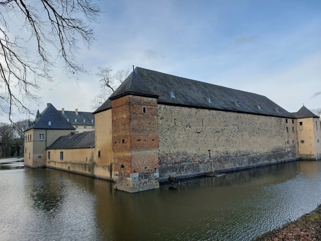 Burg Adendorf