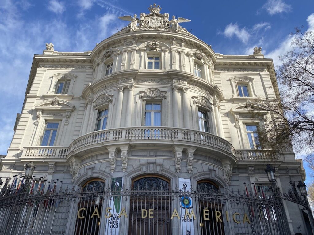 Palace of Linares: A Neo-Baroque Cultural Palace in Madrid 1 Palace of Linares