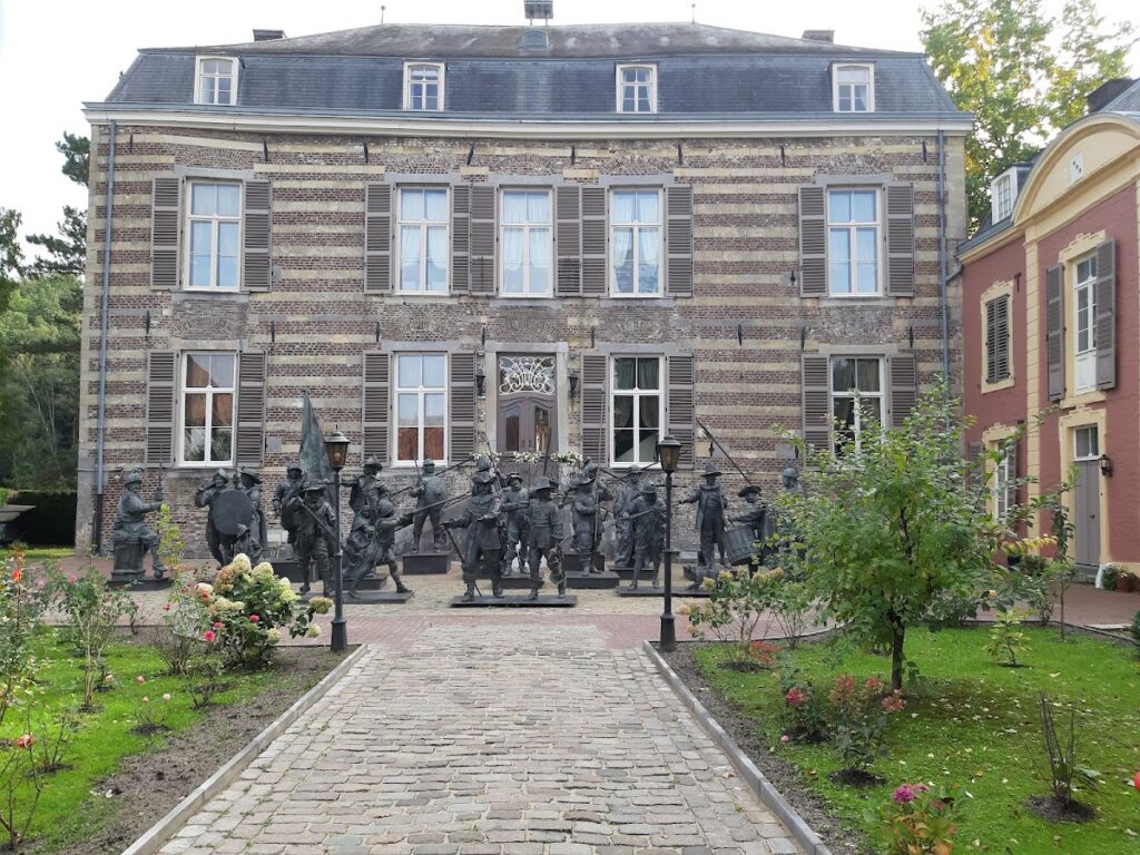 Strijthagen Castle