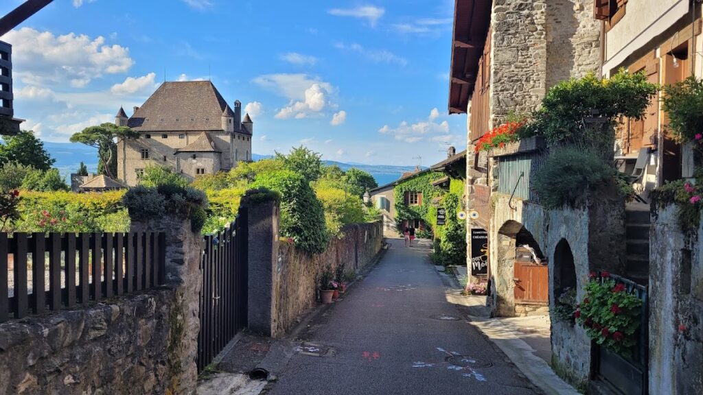Château d'Yvoire: A Medieval Fortified Castle on Lake Geneva 5 Château d'Yvoire