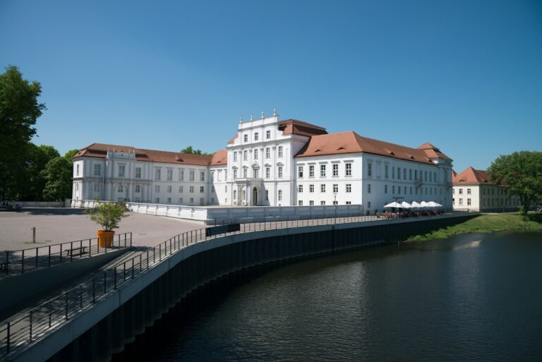 Oranienburg Palace: A Baroque Residence in Brandenburg, Germany