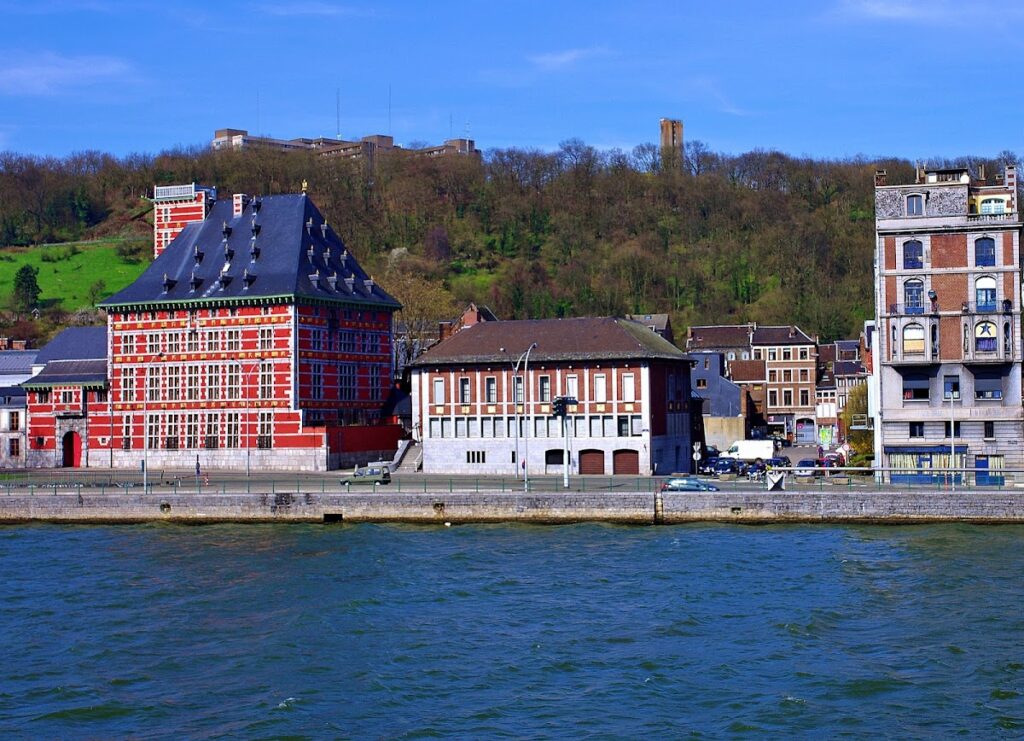Curtius Palace: A Patrician Residence and Museum Building in Liège 2 Curtius Palace