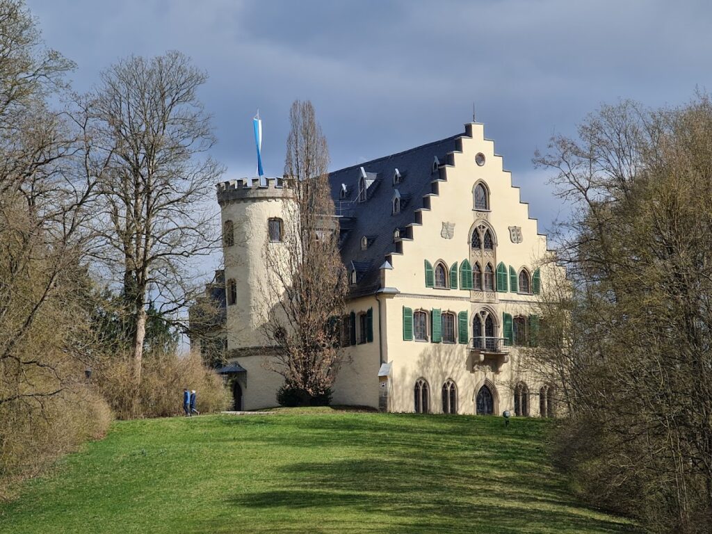 Schloss Rosenau: A Medieval Castle Transformed into a Gothic Revival Ducal Palace 1 Schloss Rosenau