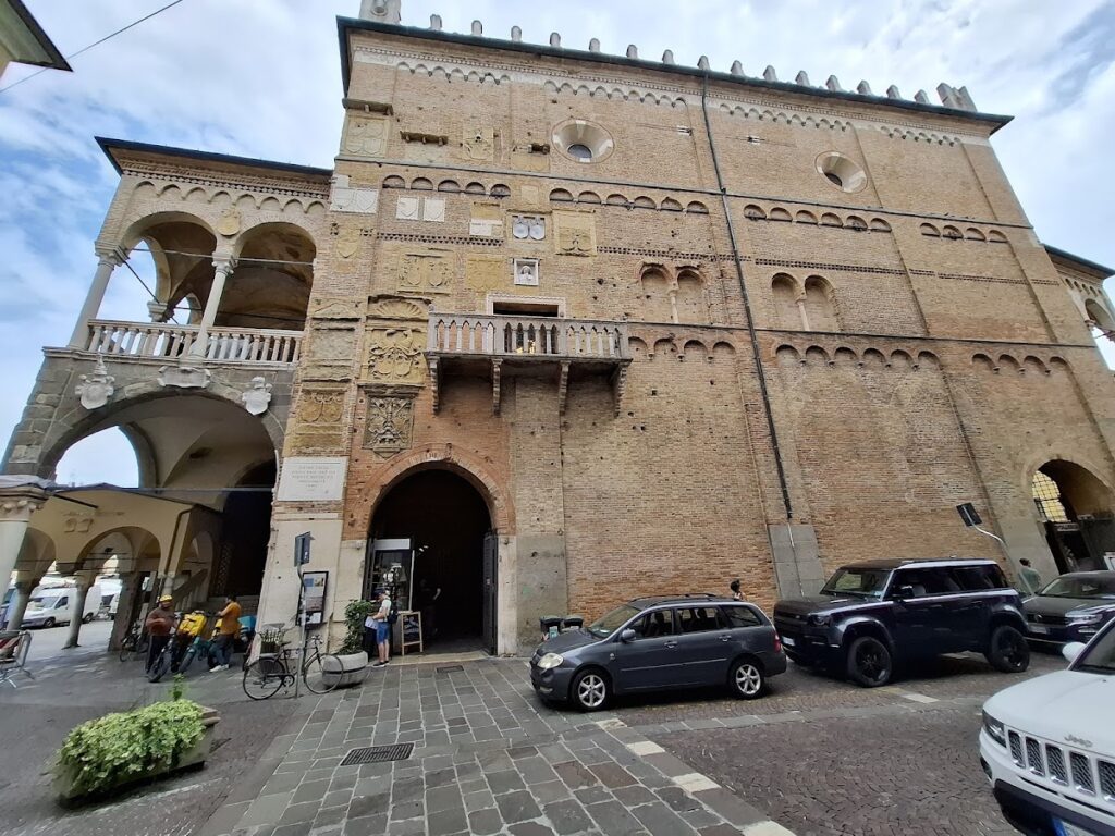 Palazzo della Ragione: Padua’s Medieval Palace of Justice and Market 4 Palazzo della Ragione