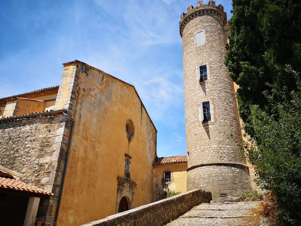 Saint-Martin-de-Pallières Castle: A Medieval Fortress and Provençal Residence 2 Château de Saint-Martin-de-Pallières