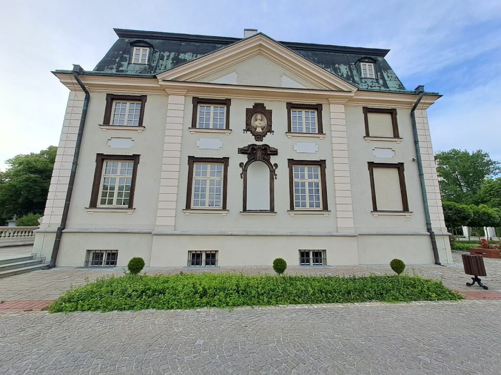 Sommerschloss Rzeszów: A Late-Baroque Pleasure Residence in Poland 2 Sommerschloss Rzeszów