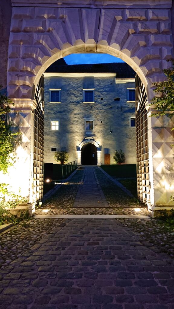 Goldrain Castle: A Medieval Aristocratic Residence in Italy 5 Goldrain Castle