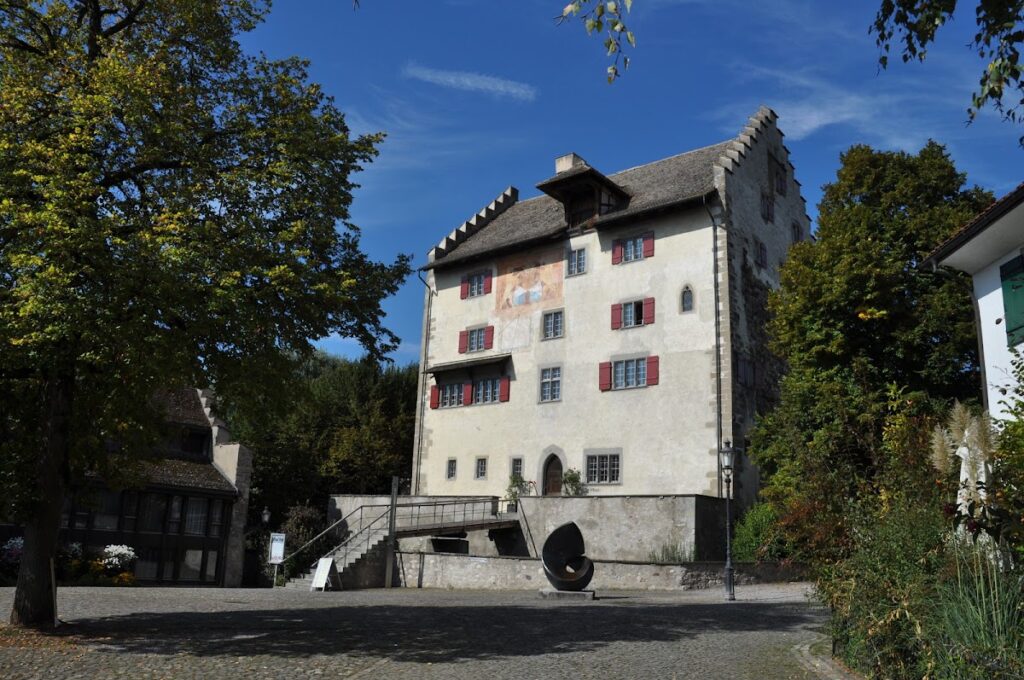 Greifensee Castle: A Medieval Lordly Residence and Zurich Bailiff’s Seat in Switzerland 1 Greifensee Castle