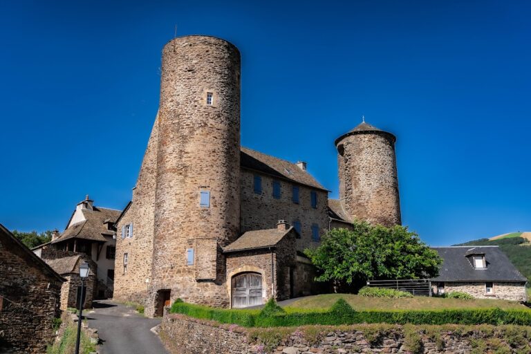 Château de Pomayrols: A Medieval Fortified Castle in France