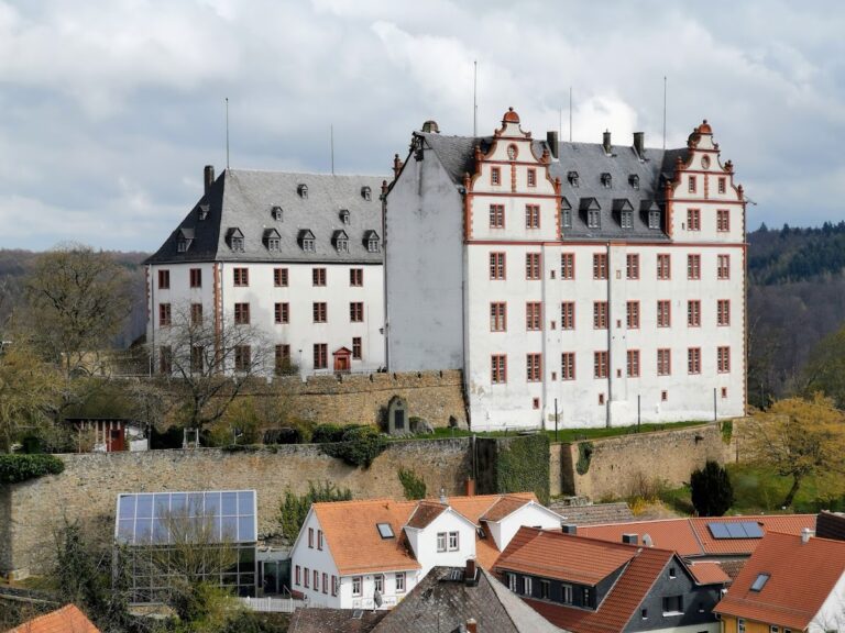 Schloss Lichtenberg: Medieval Castle and Renaissance Château in Germany