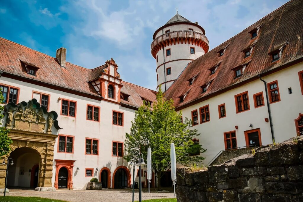 Schloss Grumbach: A Fortified Residence and Town Hall in Germany 1 Schloss Grumbach