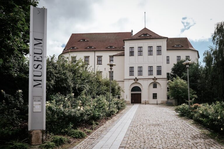 Schloss Hoyerswerda: A Medieval Water Castle and City Museum in Germany
