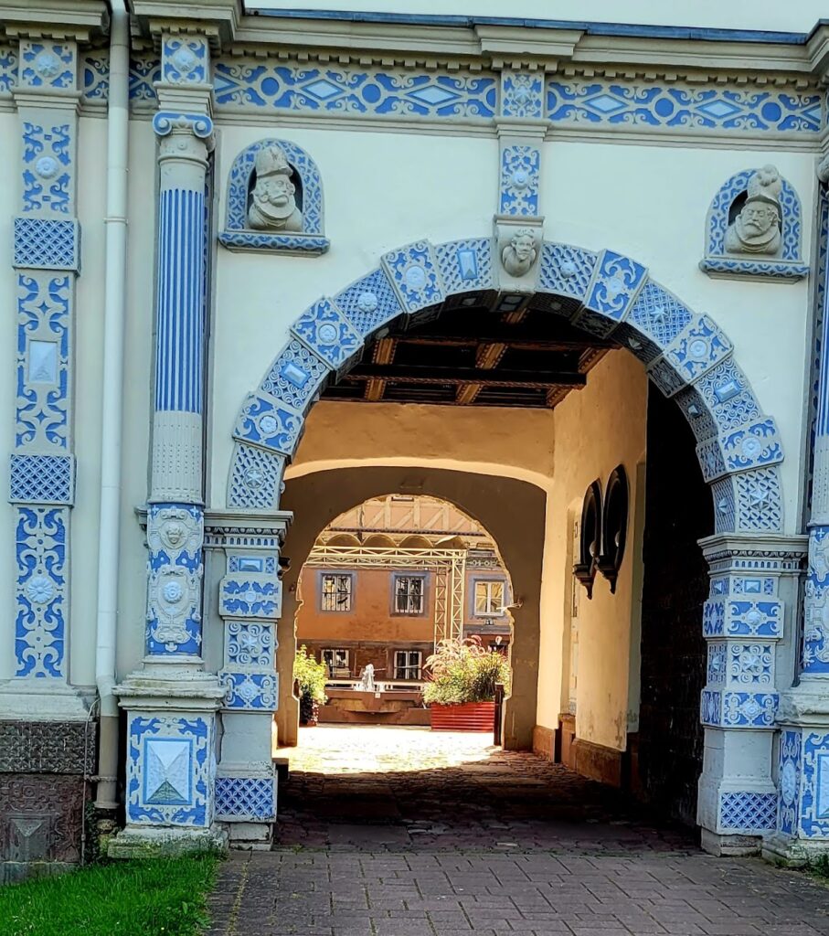 Schloss Bevern: A Weser Renaissance Castle in Germany 4 Schloss Bevern