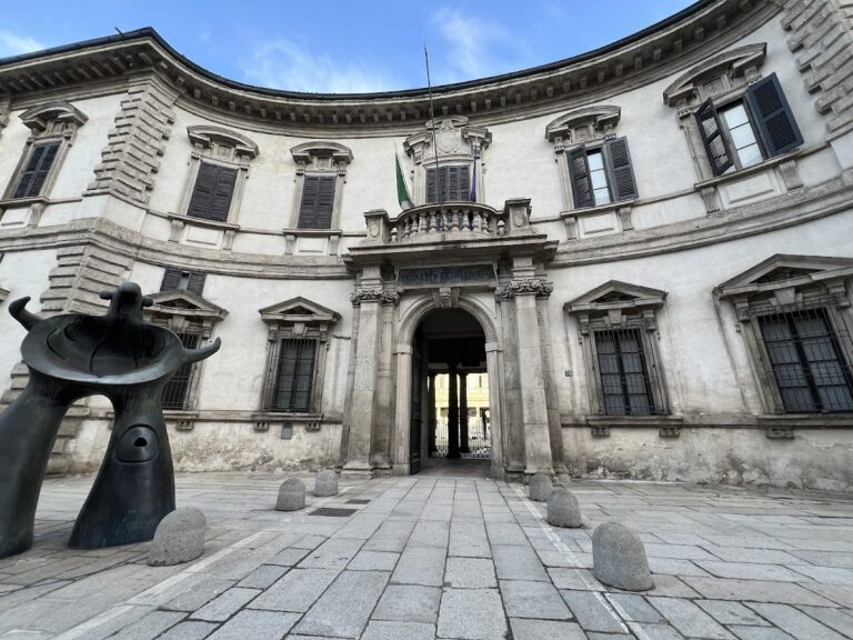 Palazzo del Senato: A Baroque Palace and Archive in Milan