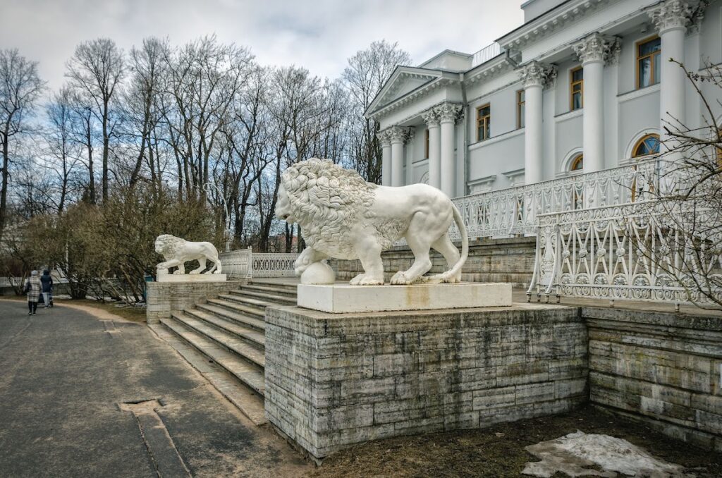 Yelagin Palace: An Imperial Summer Residence in Saint Petersburg 4 Yelagin Palace