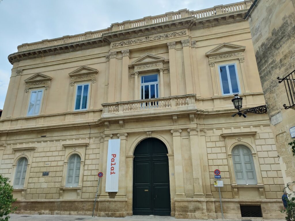 Palazzo Tamborino Cezzi: An Aristocratic Residence in Lecce 1 Palazzo Tamborino Cezzi