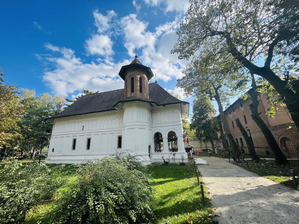 Mogoșoaia Palace: A Brâncovenesc Summer Residence in Romania 4 Mogoșoaia Palace