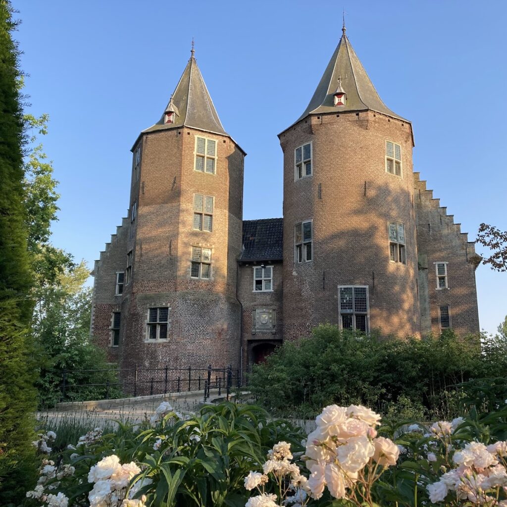 Dussen Castle: A Medieval Water Castle in the Netherlands 3 Dussen Castle