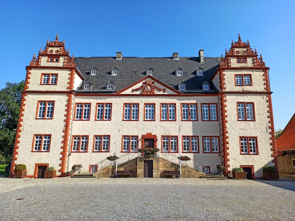Salder House: A Renaissance Princely Residence and Municipal Museum in Germany 2 Salder House