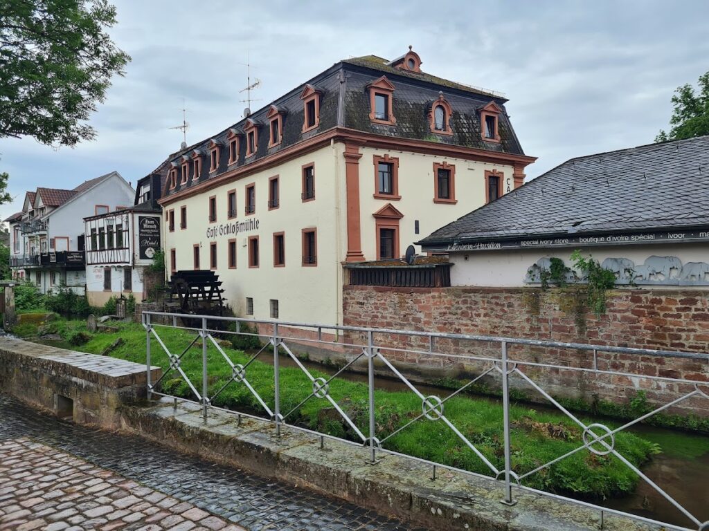 Erbach Palace: A Medieval Castle and Comital Residence in Germany 5 Erbach Palace