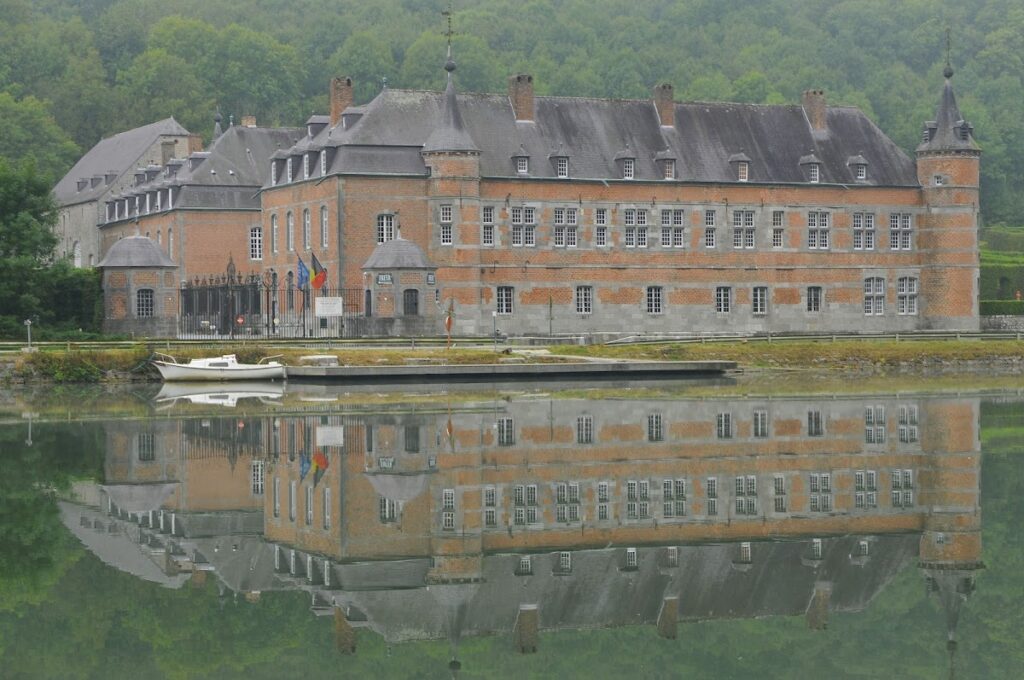 Castle of Freÿr: A Renaissance Estate on the Meuse in Belgium 1 Castle of Freÿr