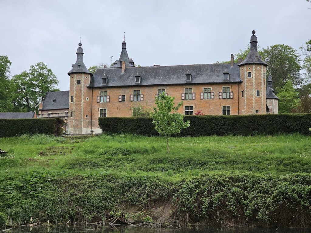 Château de Rixensart: A Baroque Castle Residence in Belgium 2 Château de Rixensart