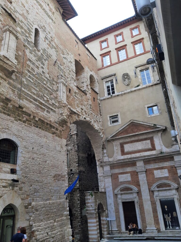 Palazzo dei Priori: Perugia’s Medieval Communal Palace 5 Palazzo dei Priori