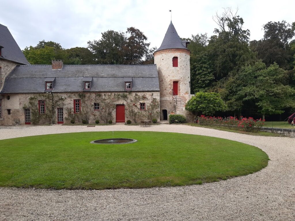 Château de Potelle: A Medieval Feudal Stronghold in France 3 Château de Potelle