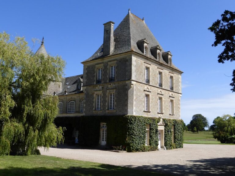 Château de Tocqueville: A Historic Family Manor in Normandy