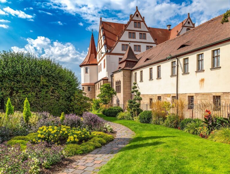 Schloss Ratibor: A Renaissance Hunting Castle in Roth, Germany