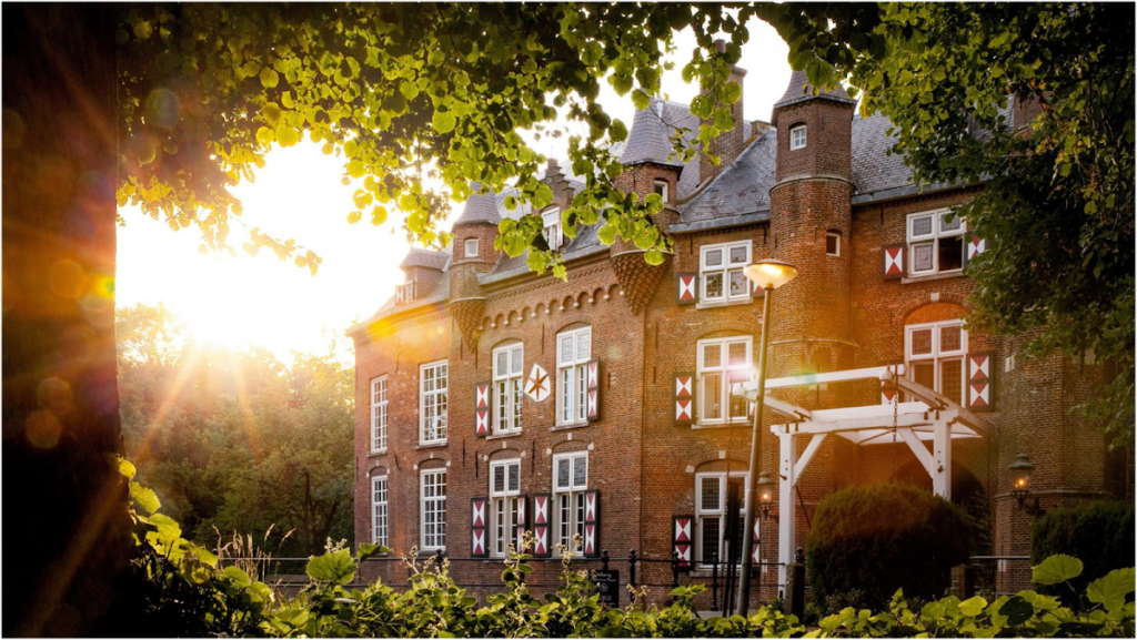 Kasteel Maurick: A Moated Historic Residence near Vught, Netherlands 3 Kasteel Maurick