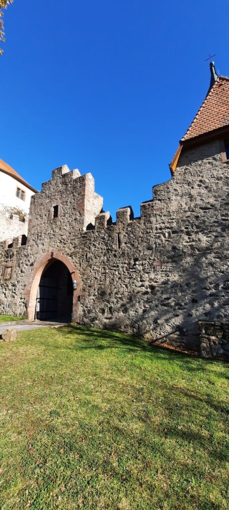 Schloss Reichenberg: A Medieval Hill Castle in Germany 2 Schloss Reichenberg