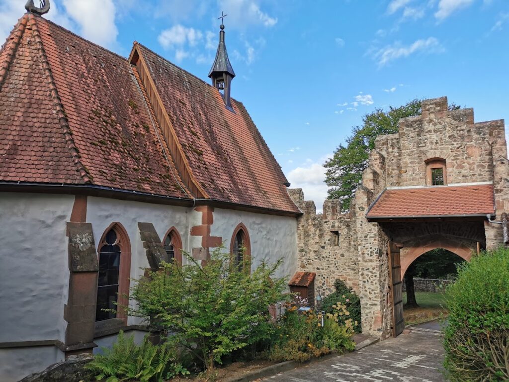 Schloss Reichenberg: A Medieval Hill Castle in Germany 4 Schloss Reichenberg