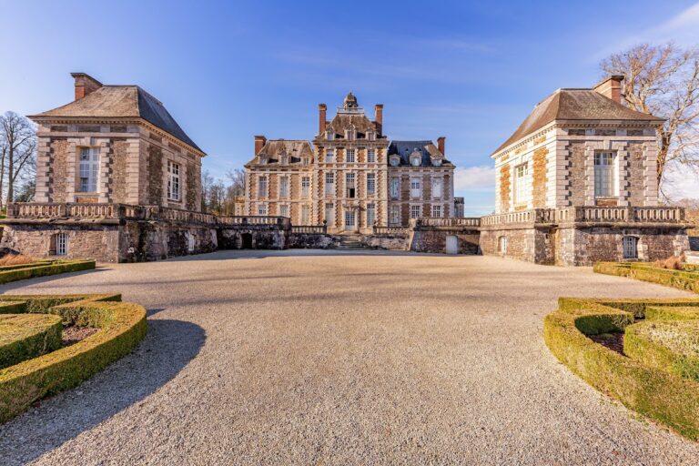Château de Balleroy: A Seventeenth-Century French Château and Planned Estate